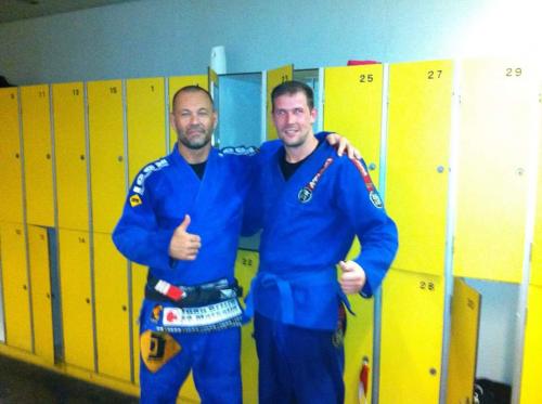 Blue belt · August 8, 2013 · Promoted by Juan grizzo ICON Belgium