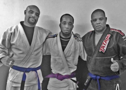 Blue belt · December 14, 2011 · Promoted by Arlans Siqueira