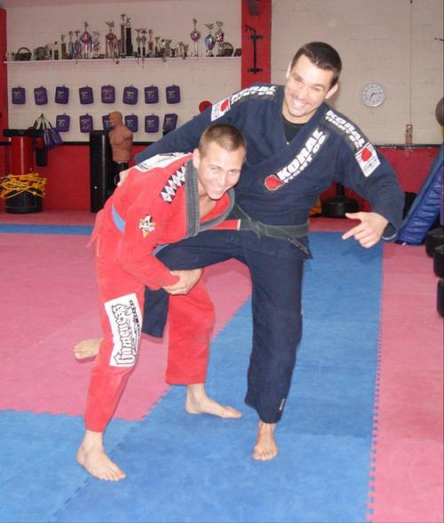 Blue belt · July 5, 2011 · Promoted by Eduardo Goncalves