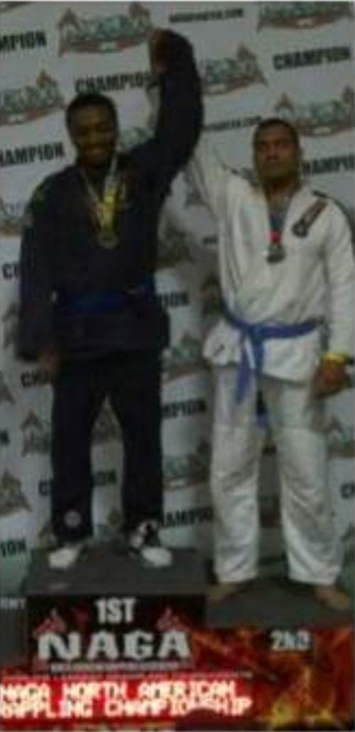 Blue belt · February 8, 2012 · Promoted by Israel Gomes
