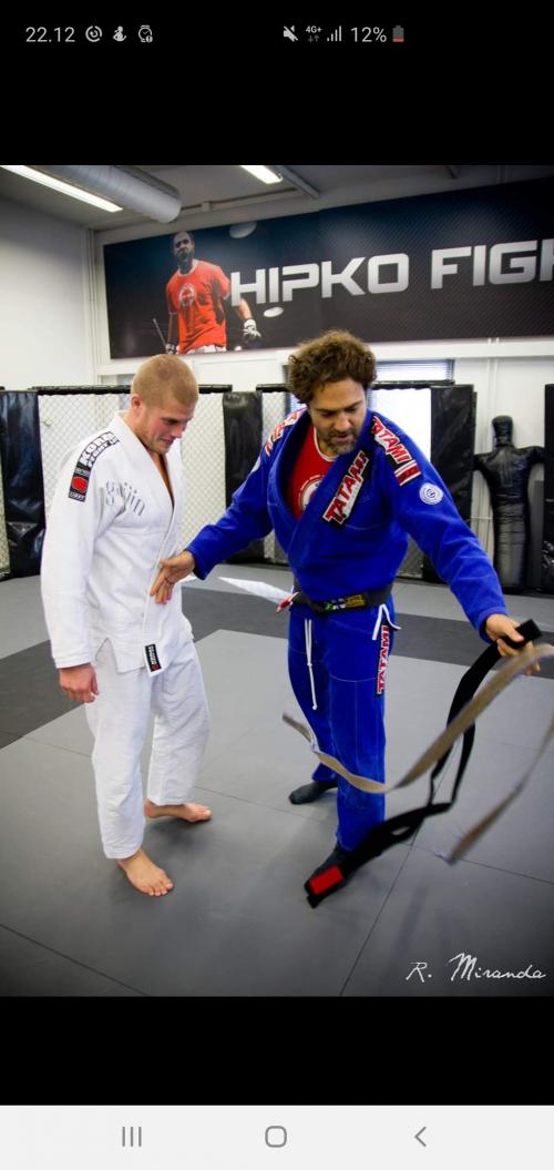 Black belt · March 16, 2013 · Promoted by Lucio Linhares