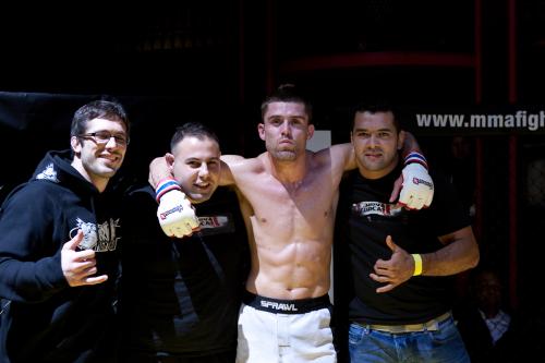 competing MMA with Prof Ricardo Da Silva and Nova Forca team at Blue belt 01.05.10