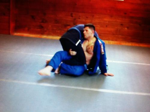 Blue belt · November 14, 2010 · Promoted by Louis Vintoloro