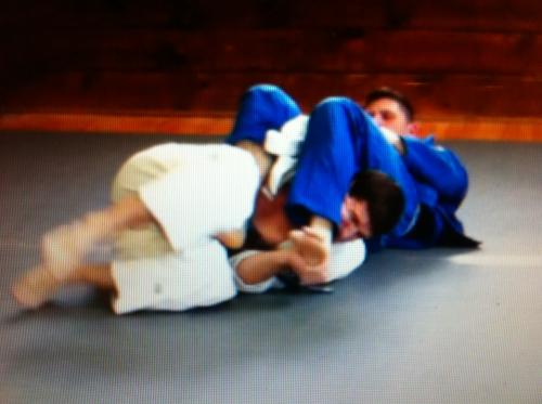Blue belt · November 14, 2010 · Promoted by Louis Vintoloro