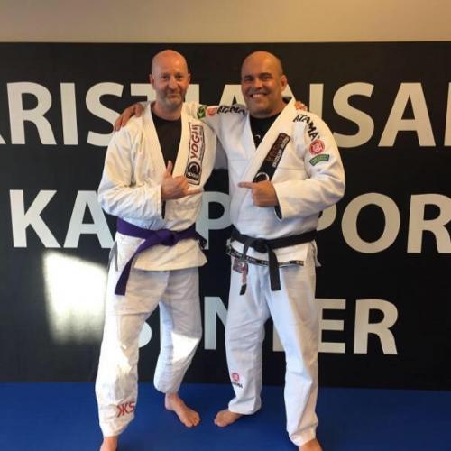 Purple belt · November 15, 2015 · Promoted by Marcelo Santiago