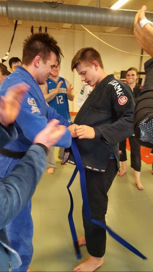 Blue belt · June 12, 2017 · Promoted by Eivind Windsrygg
