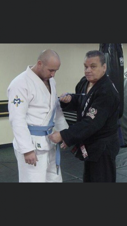Blue belt · February 17, 2002 · Promoted by Carlson Gracie Sr.