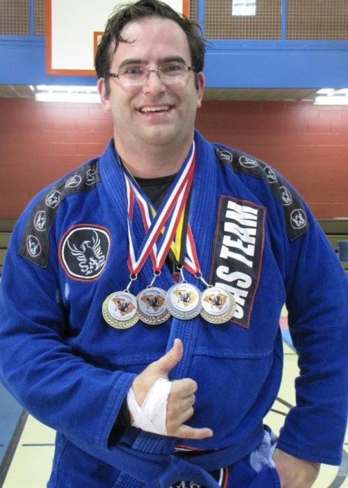 Blue belt · August 11, 2012 · Promoted by Guybson Sa