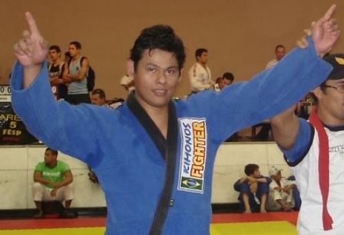 Purple belt · December 7, 2003 · Promoted by Cleber Crispim