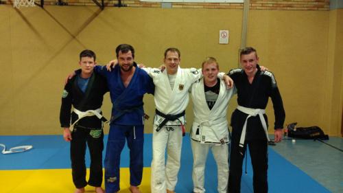 Blue belt · October 20, 2017 · Promoted by Mike Hartmann
