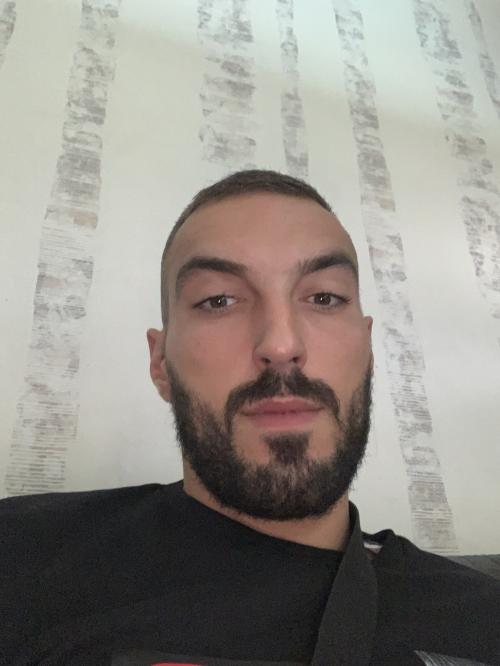 Milan Tucikesic