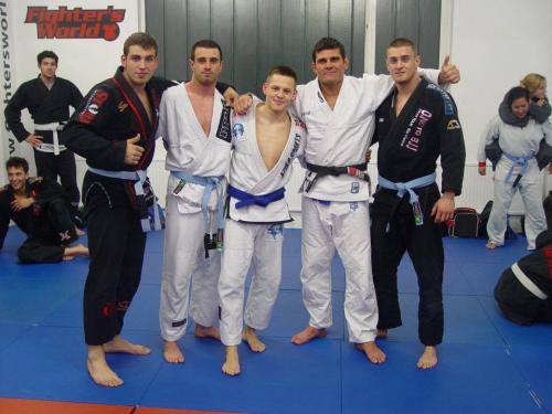 Blue belt · May 17, 2012 · Promoted by Orlando Neto