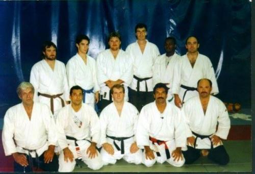 We supplied the mats in 1995 for the first Gracie visit to the area here in Canada what an amazing family
