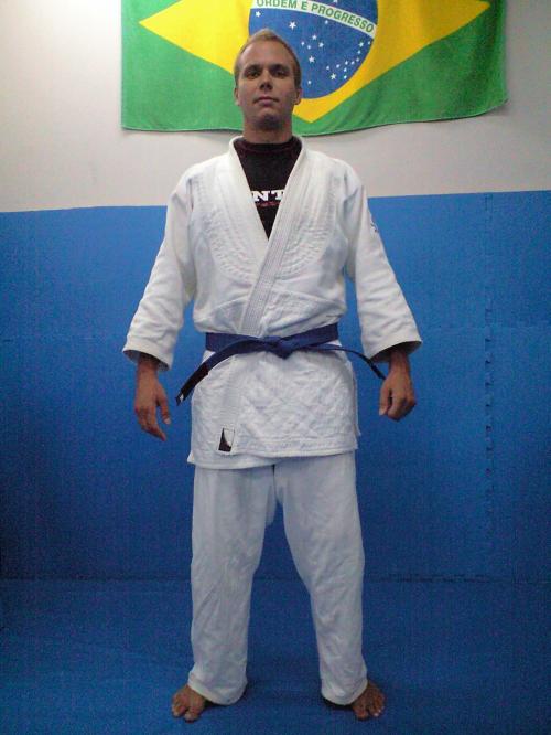 Blue belt · August 19, 2009 · Promoted by Takayuki Hirose