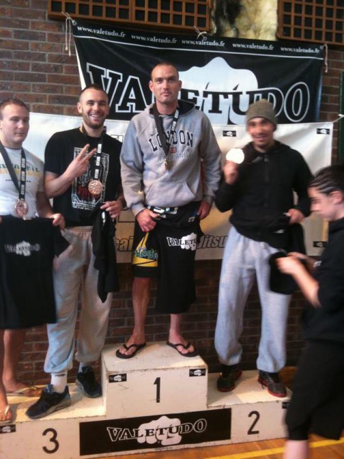 poduim Cht France NOGI 2011 whitebelt meio pesado