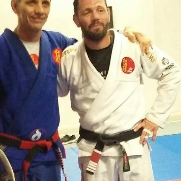 Avec Me Ricardo De La Riva
