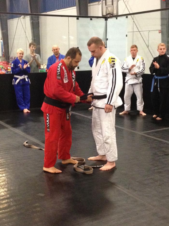 Black belt · December 13, 2013 · Promoted by Helio Soneca