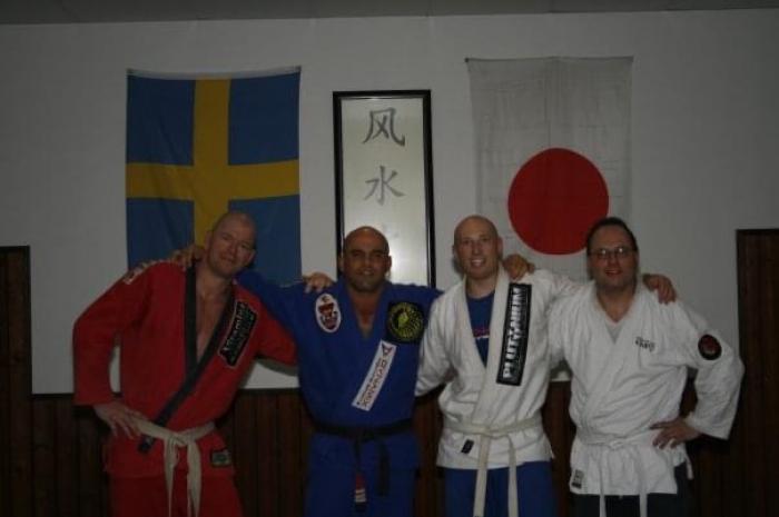 Blue belt · January 1, 2009 · Promoted by Marcelo Yogui