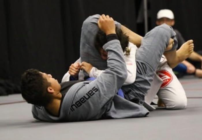 Triangle Choke submission win at my first competition at Blue Belt. Mamba Jiu Jitsu Winter Classic 2020