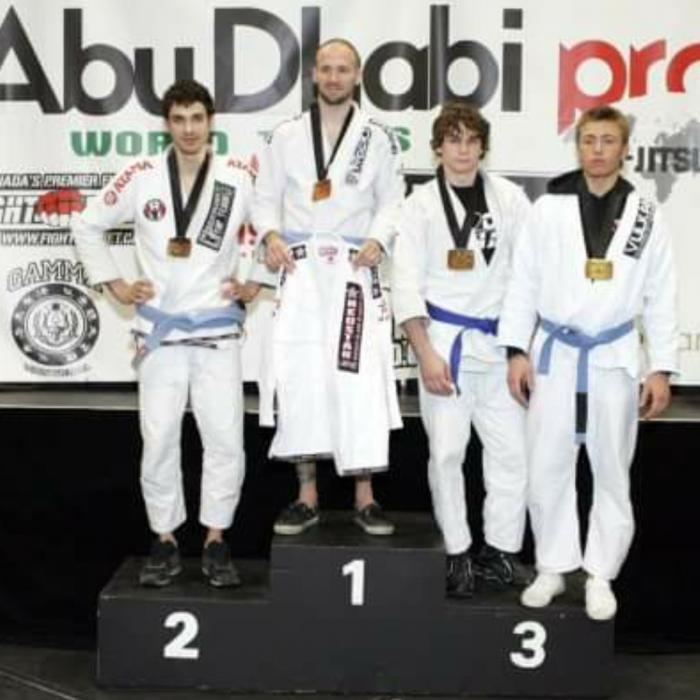 Blue belt · June 1, 2007 · Promoted by Fabio Holanda
