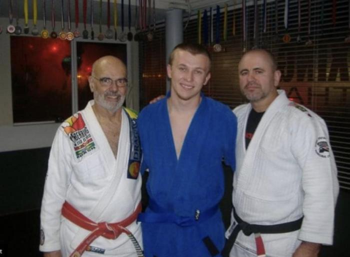 Blue belt · March 5, 2010 · Promoted by Tom Theofanopoulos