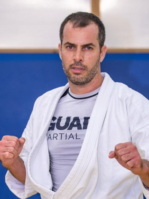 Yizhak Kontente
