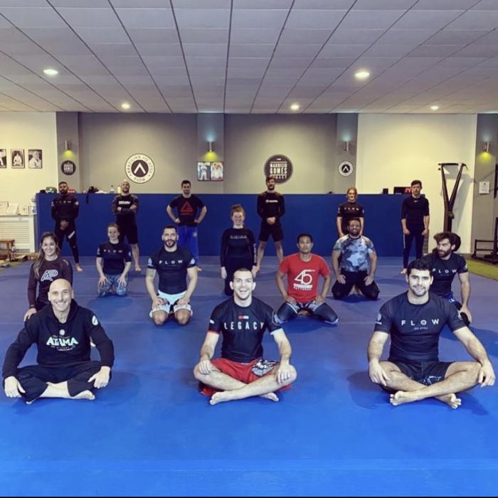 No-Gi training with Kywan Gracie