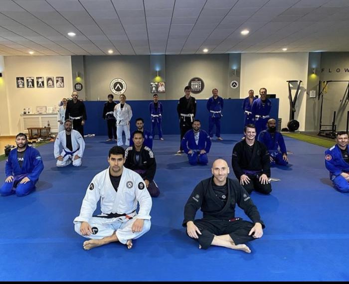 Training with Prof. Raphael Gustavo