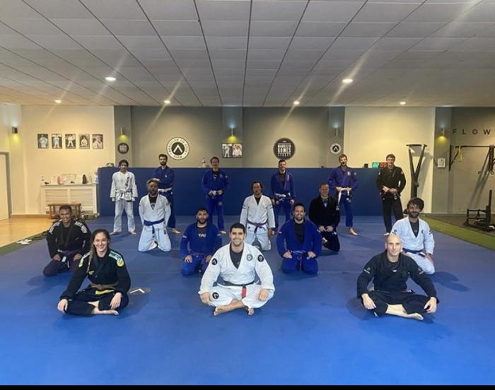 Training with Prof. Raphael Gustavo