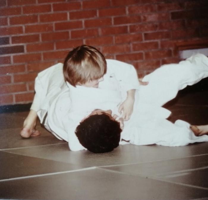 Started training judo 1982 at Frölunda judoklubb. It was my first love for grappling!