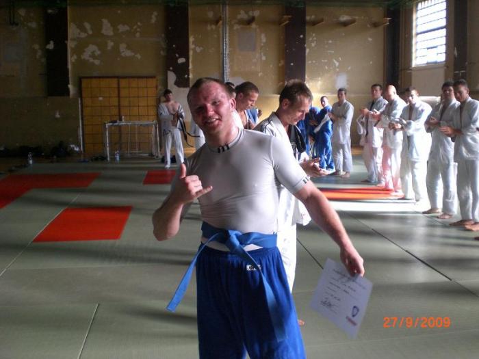 Blue belt · September 27, 2009 · Promoted by Franco Vacirca Garcia