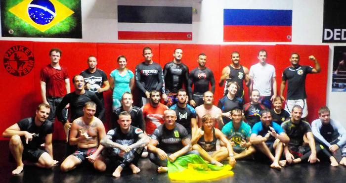 Phuket Top Team