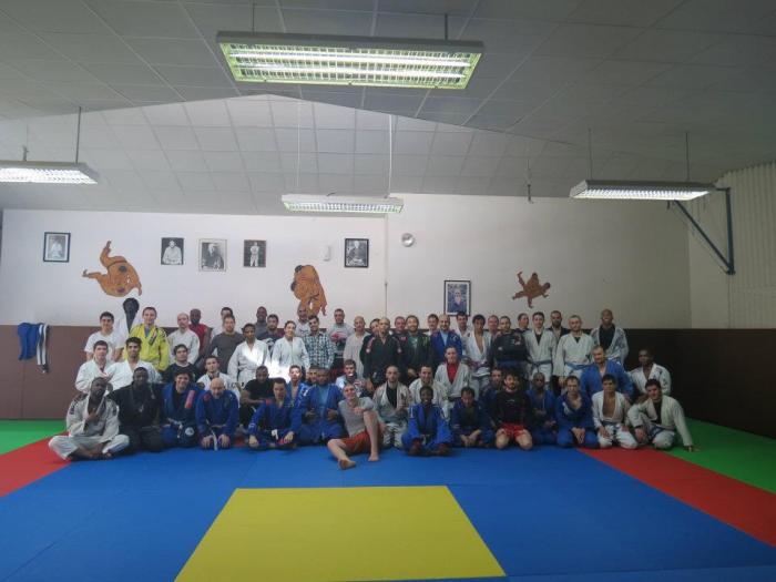 Blue belt · January 5, 2011 · Promoted by Akio Long