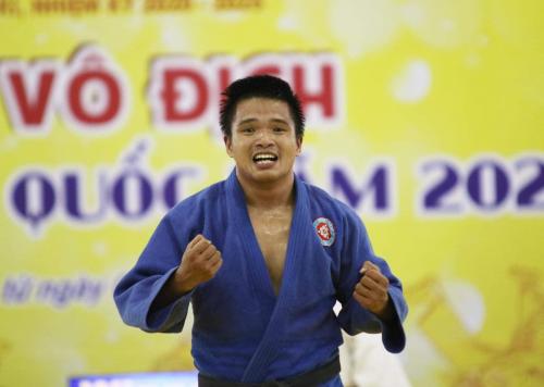 Duy Thanh Le
