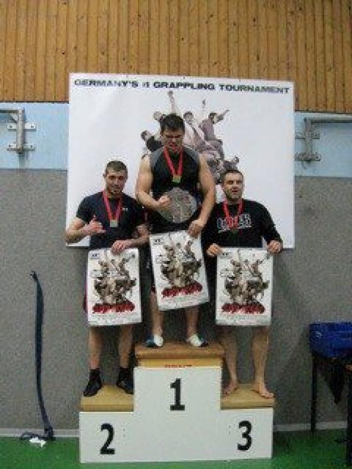Purple belt · March 1, 2010 · Promoted by Henry Navorra