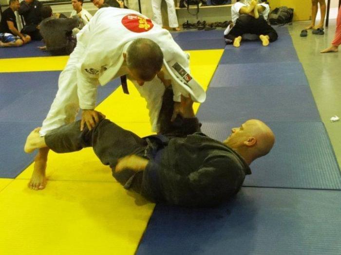Hosting De La Riva at my old gym