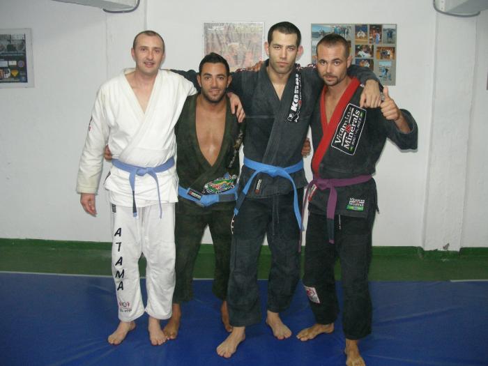 Blue belt · August 12, 2008 · Promoted by Carlos Lutti "Carlão" (Tozi Jiu-Jitsu)