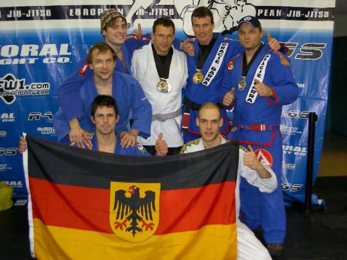 Blue belt · December 3, 2005 · Promoted by Michael Haselein