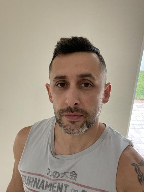 Michael Lauzardo