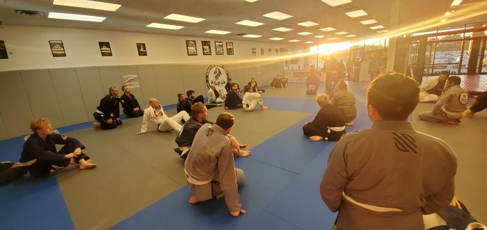 Just your typical 6pm class as winter approaches. October 2021.