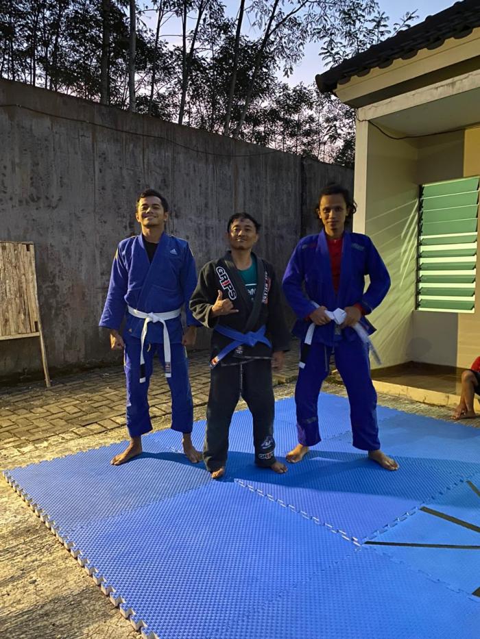 White belt · April 14, 2018