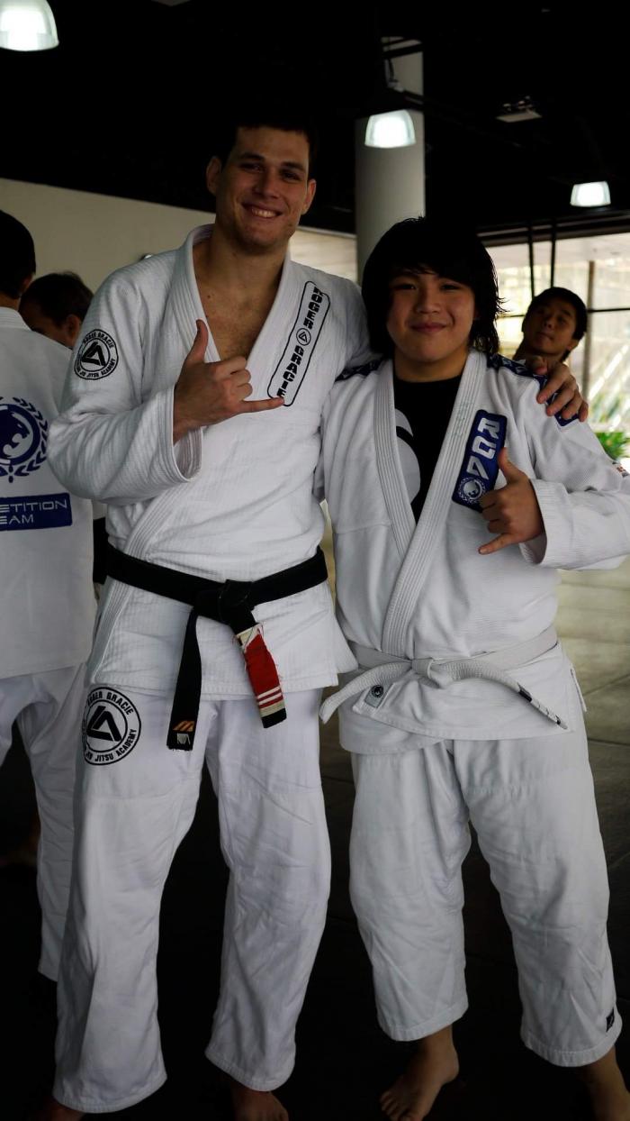 February 28, 2011 Roger Gracie seminar at Evolve MMA