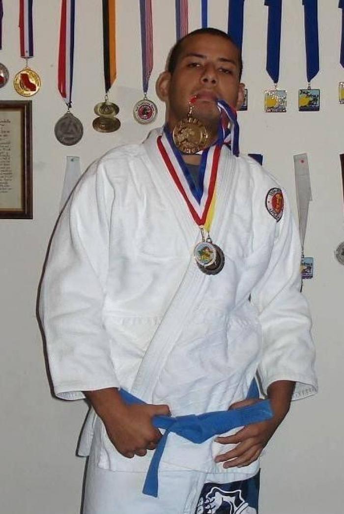 Blue belt · February 8, 2006 · Promoted by Sergio Silva