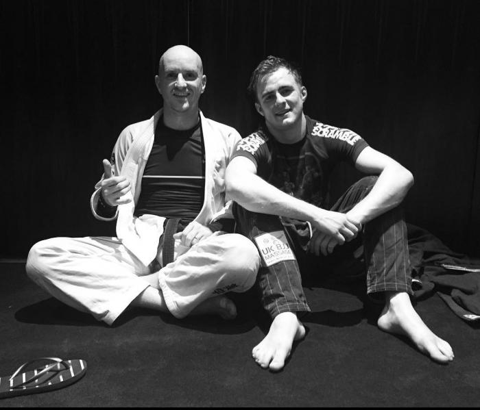 Trying with Hywel Teague of Flo in Abu Dhabi