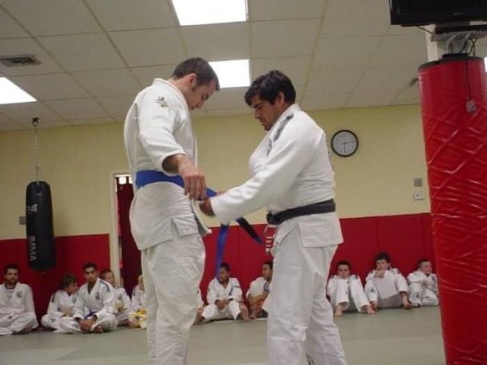 Blue belt · January 1, 2010 · Promoted by Felipe Neto