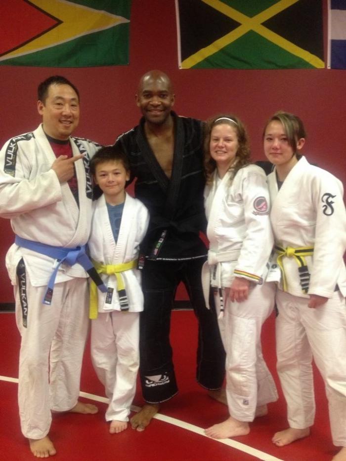 Blue belt · June 6, 2013 · Promoted by Vicente Junior