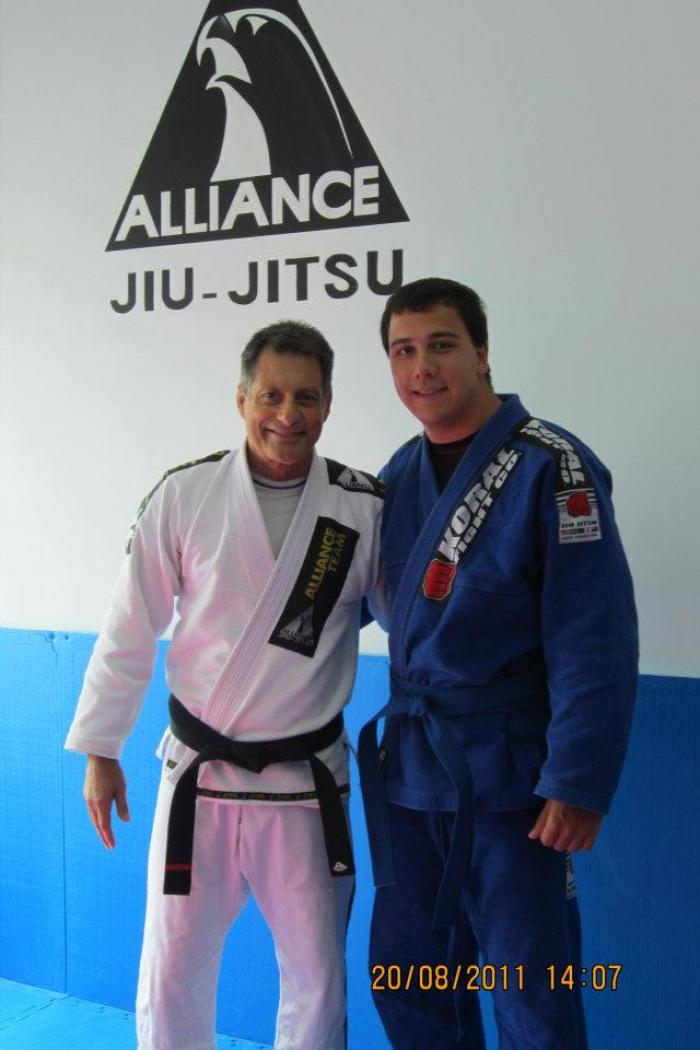 Blue belt · August 20, 2011 · Promoted by Romero "Jacaré" Cavalcanti