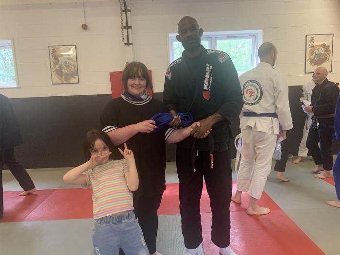I received my blue belt today from Vic Scott!