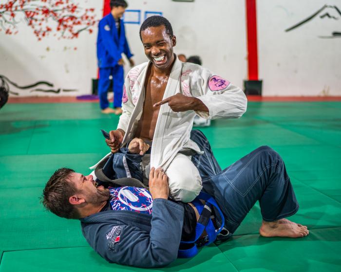 A hands-on lesson in the French Handcuff