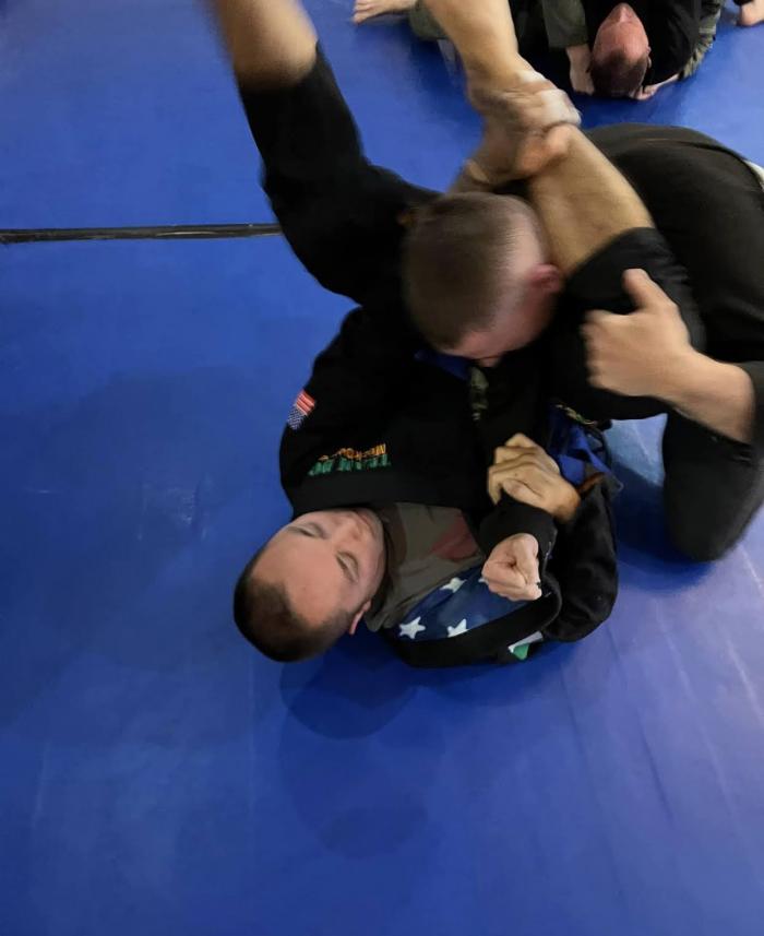 Triangle choke setup